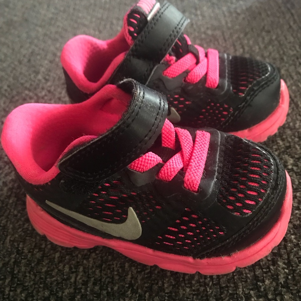 Nike shoes baby/toddler